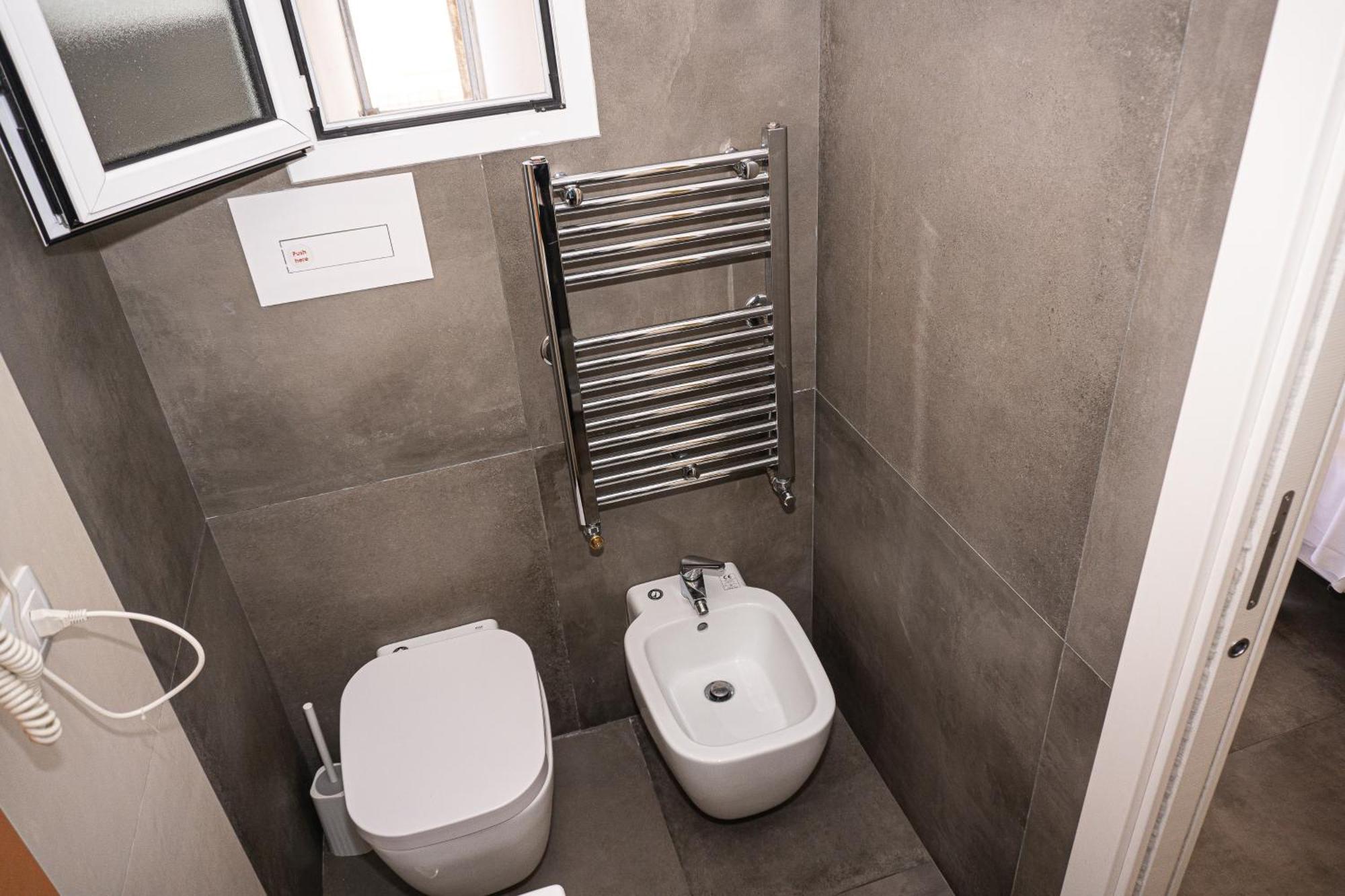 A I R Nacasabella Napoli Bed & Breakfast Bagian luar foto